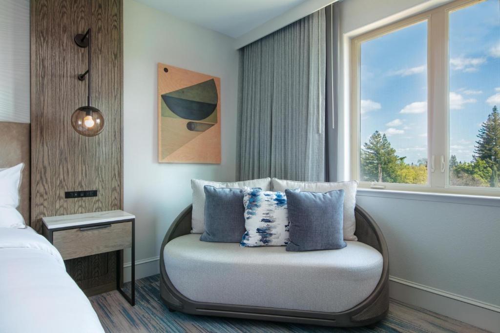 The Westin Sacramento Riverfront Hotel & Spa - 