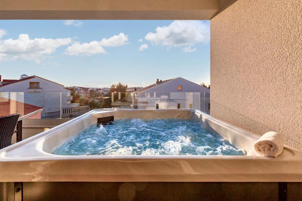 Nautilus Apartment II Whirlpool