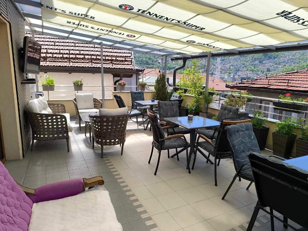 Istumisnurk majutusasutuses Guest House Ćiro