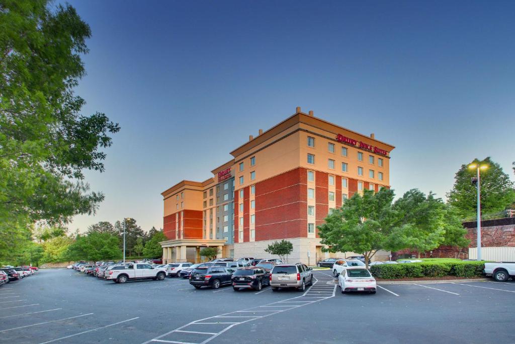 Drury Inn & Suites Charlotte Northlake photo