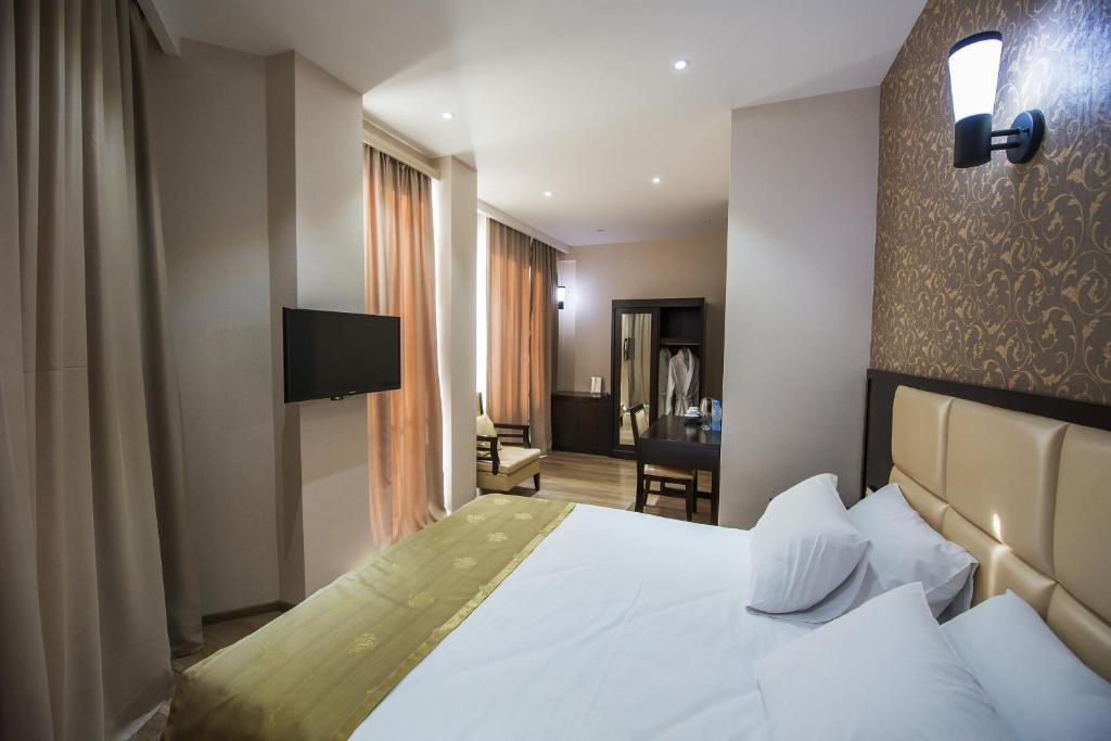 Tbilisi Inn - Standard Double Room