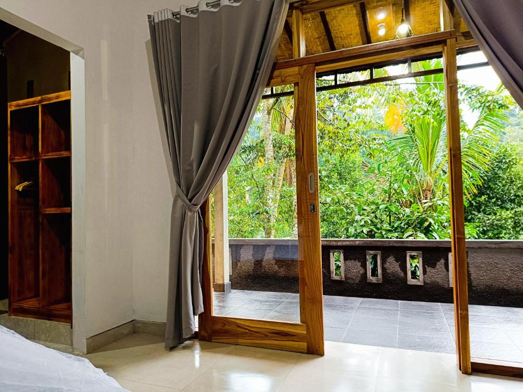 Zahrada ubytování Artomoro Bali