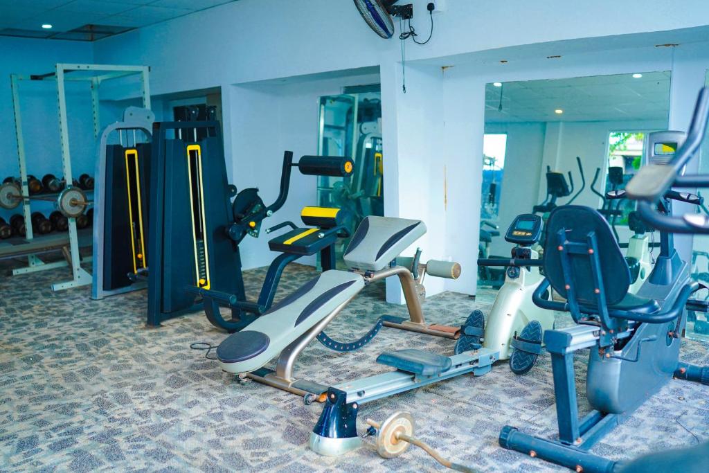 Fitness centrum a/nebo fitness zařízení v ubytování Tilko City Hotel Jaffna
