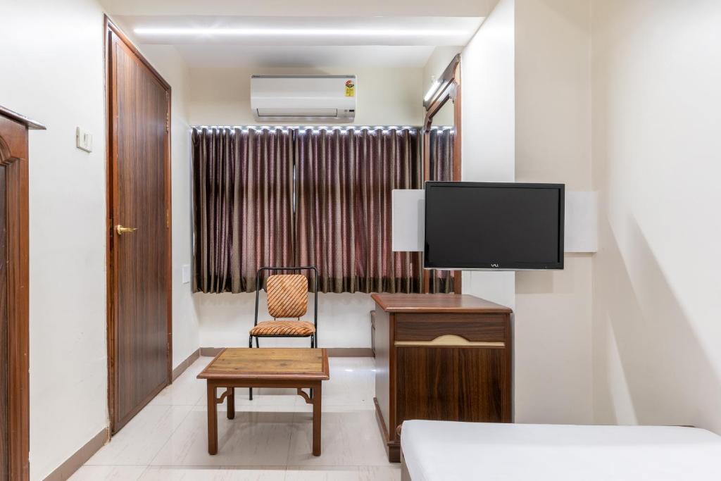TV a/nebo společenská místnost v ubytování Hotel Prime