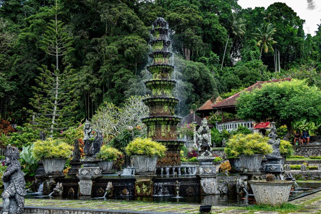 Zahrada ubytování Retreat Villa Toraja Baturinggit