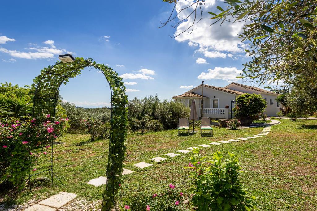 Zahrada ubytování Classical Villa Anta