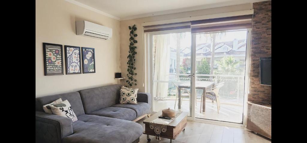 Fotografie z fotogalerie ubytování Fethiye Calish Beach Duplex Apartment v destinaci Fethiye