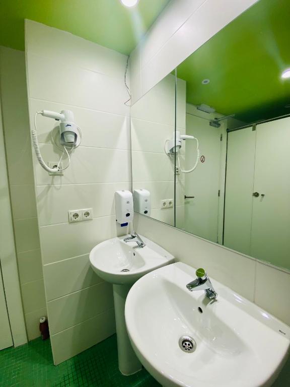 Kúpeľňa v ubytovaní We Street Hostel - El Arenal-Albergue Turístico