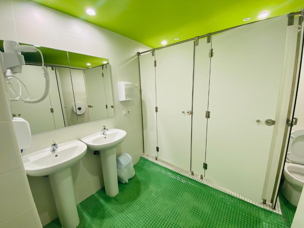 Kúpeľňa v ubytovaní We Street Hostel - El Arenal-Albergue Turístico