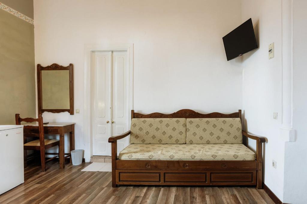 TV a/nebo společenská místnost v ubytování Archontiko Kantartzi