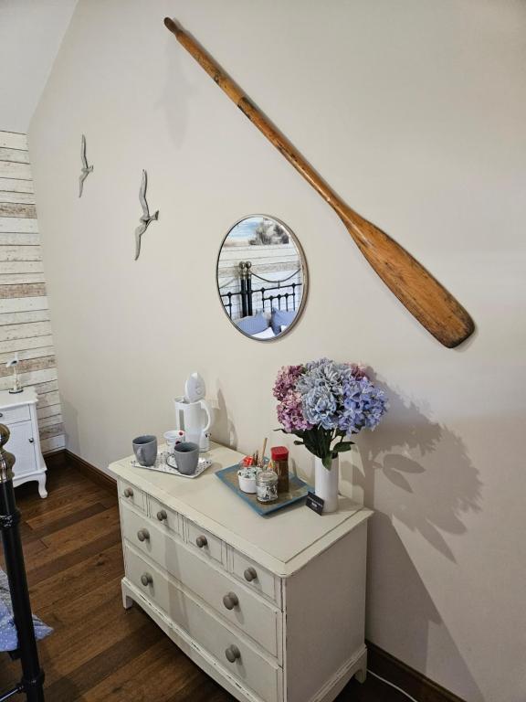 Lyonshall Lodge - Habitación Doble De Lujo Con Balcón