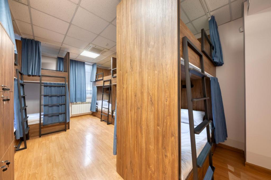 Postel nebo postele na pokoji v ubytování Tropica Inn Hostel
