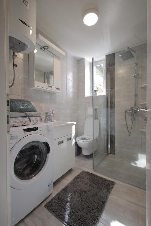 Koupelna v ubytování Apartman Zivic