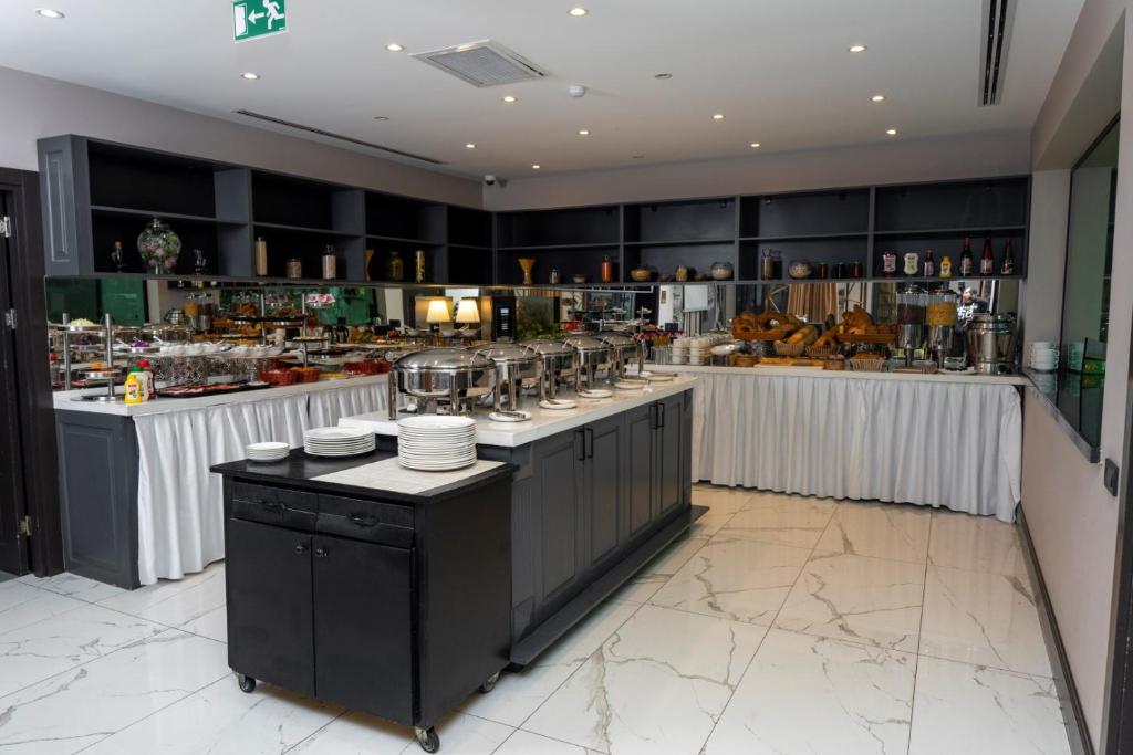Nápoje v ubytování Port Rivoli Hotel Baku