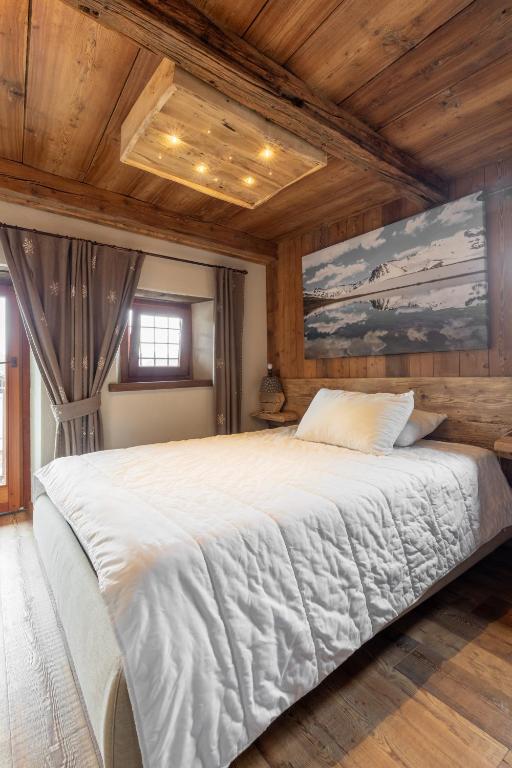 Postel nebo postele na pokoji v ubytování Elva Apartments