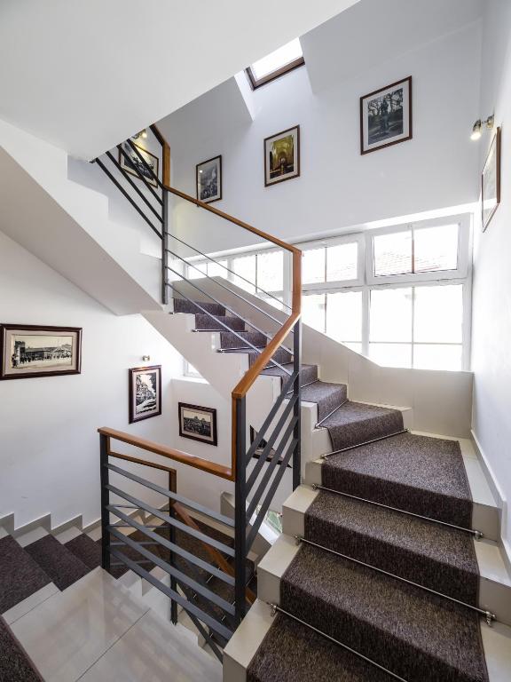 Garni Hotel Le Petit Piaf - Resim 18