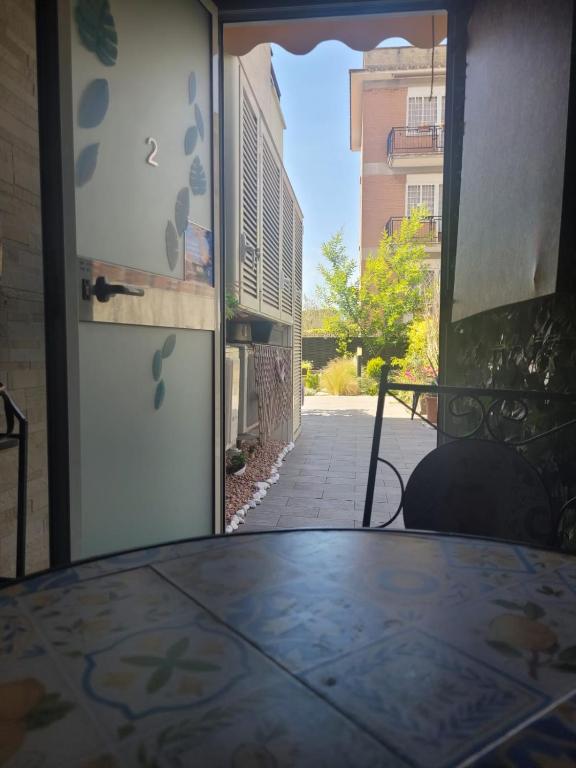 Balkón alebo terasa v ubytovaní Tiny Green apartament in Rome - Magliana
