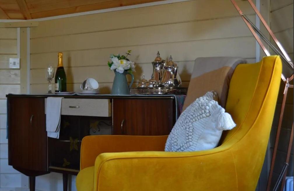 Area soggiorno di Apple blossom glamping