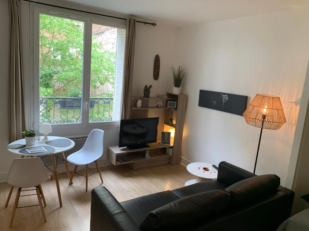 STUDIO proche Roland Garros et porte d'Auteuil Paris