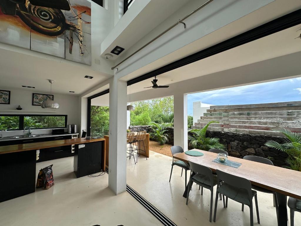 Fotografie z fotogalerie ubytování One loft design rooftop pool - Chambre chez l'habitant v destinaci Riviere Noire