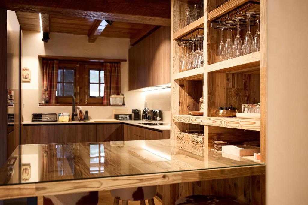 Kuchyň nebo kuchyňský kout v ubytování Pleta del Tarter 31A Lodge & SPA