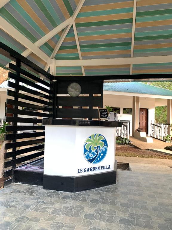 Certifikát, hodnocení, plakát nebo jiný dokument vystavený v ubytování LS Garden Villa