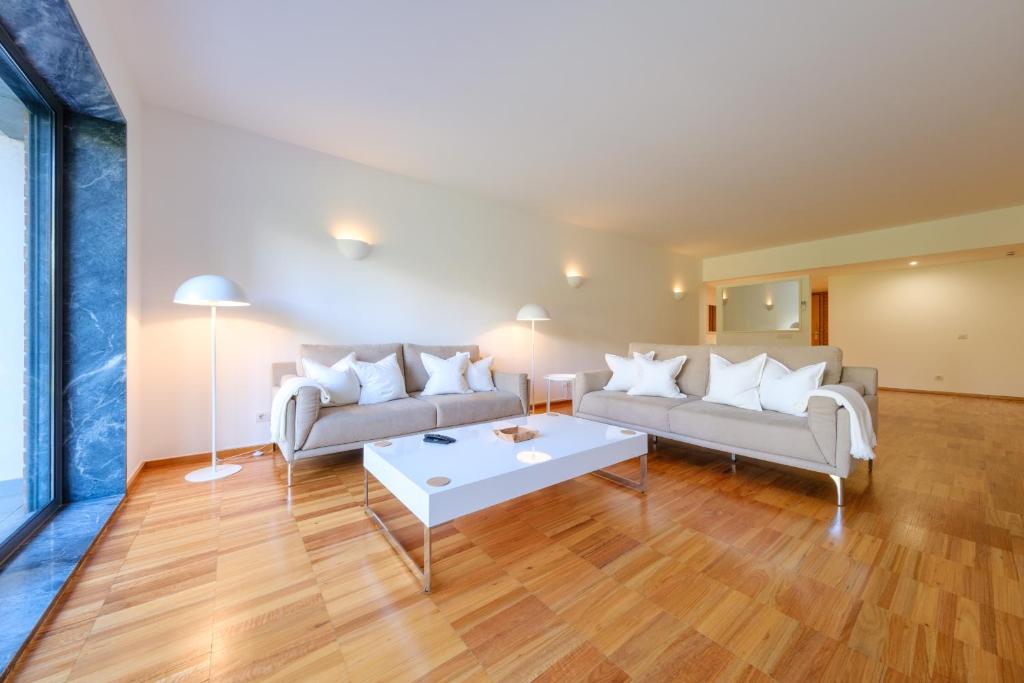 A Fabrica 122 by Destination Algarve