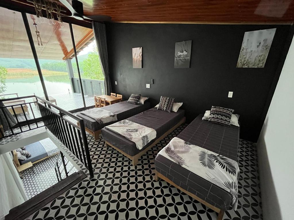 Nguyen Shack Retreat Resort - 17