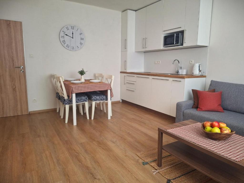 Kuchyň nebo kuchyňský kout v ubytování Apartmány Šafran Štrba