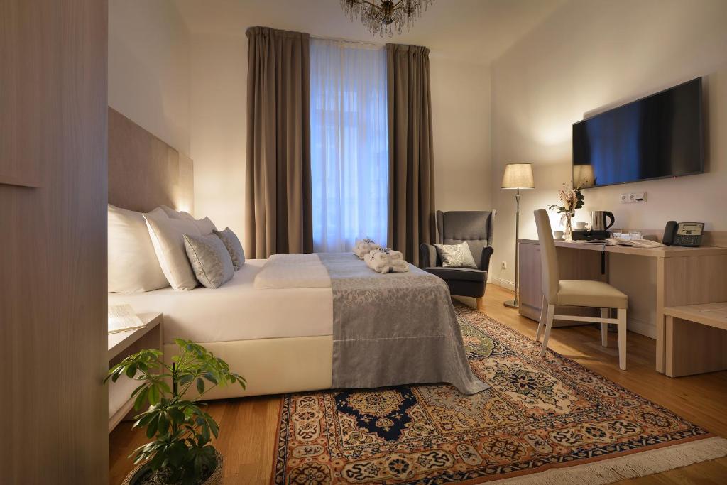 Little King Old Town Residence - Deluxe Double Room