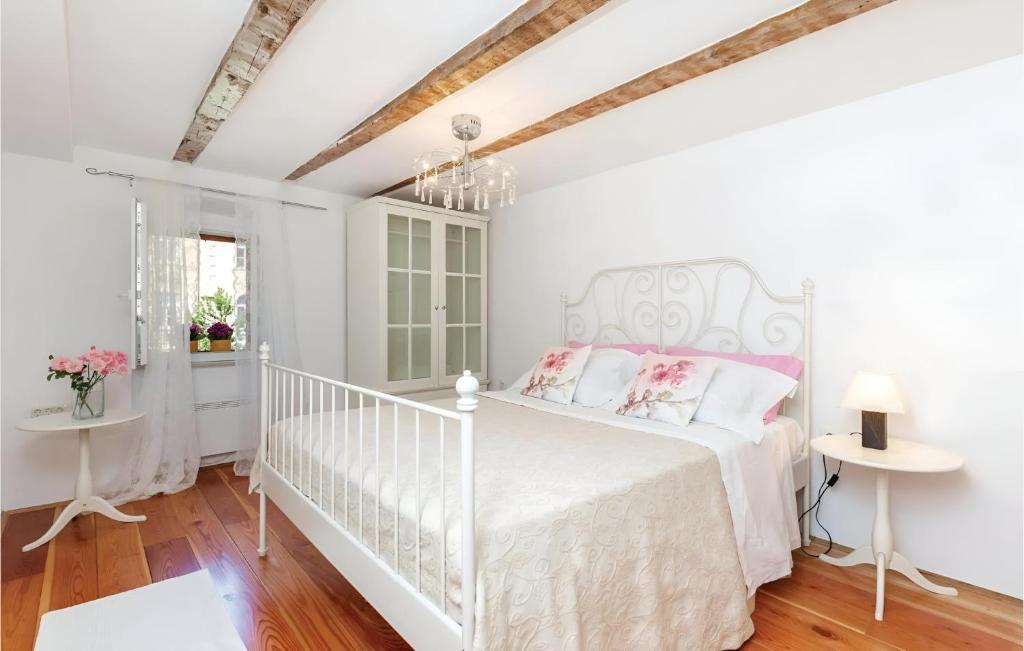 Gallery image of Charming old Captain's House with sea view in Bakar