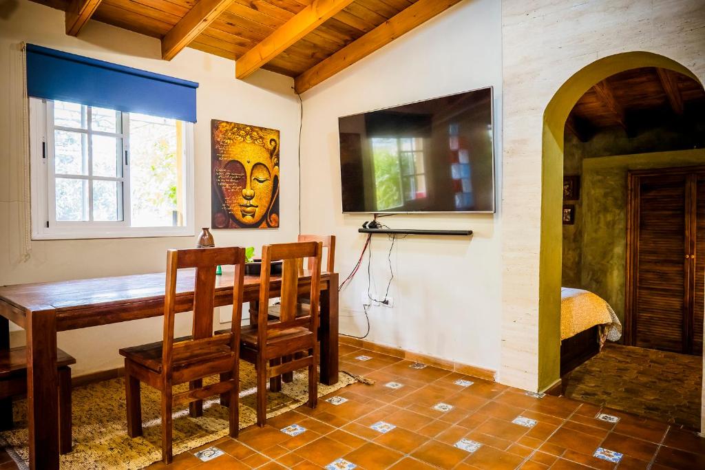 Gallery image of Finca Los Naranjos Casa con finca de Frutales La Esperanza El Teide in La Esperanza