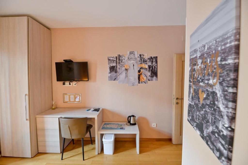 Zoilo Rooms self check-in - 10