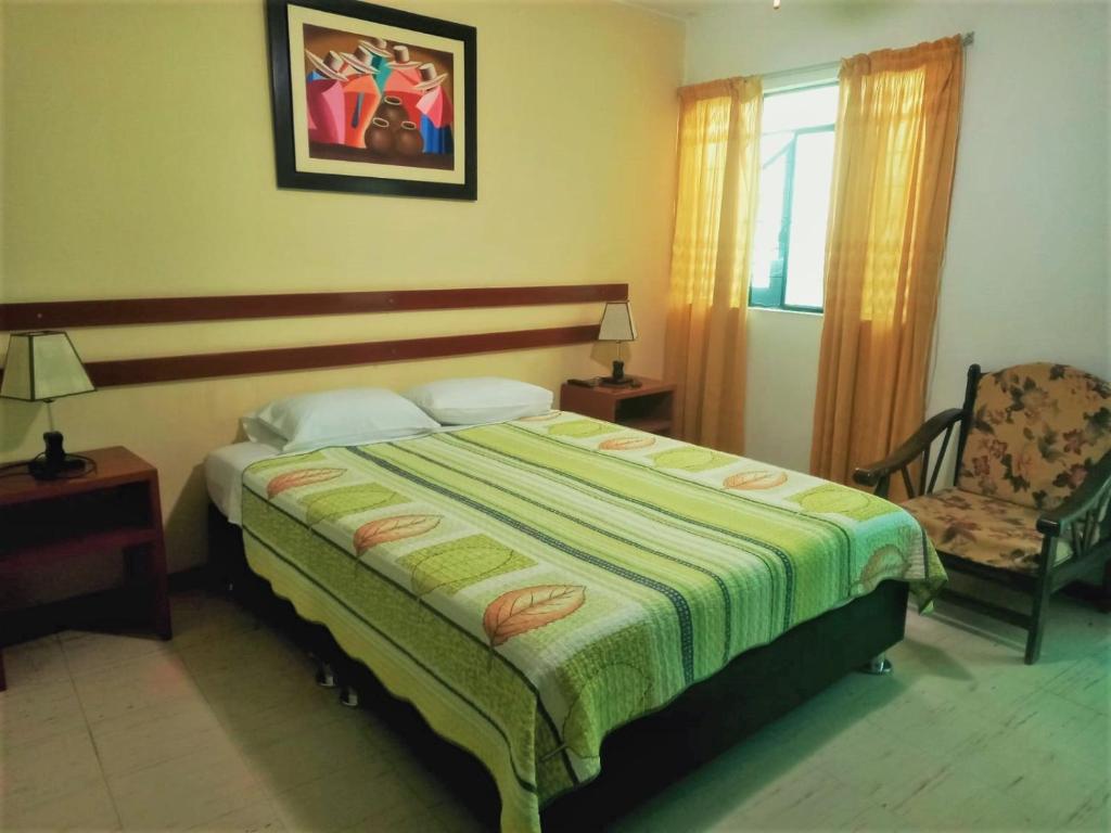 Postel nebo postele na pokoji v ubytování Anccalla Inn Guesthouse