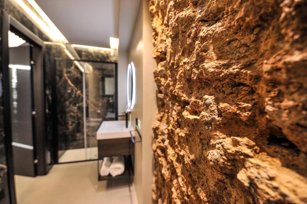 Kúpeľňa v ubytovaní Emesh Boutique Suite