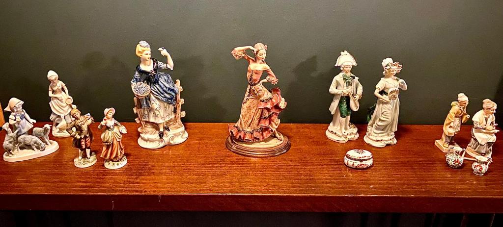 VASILIKON Hotel 1888 the past is present HISTORICAL PRESERVATION MONUMENT - Resim 16