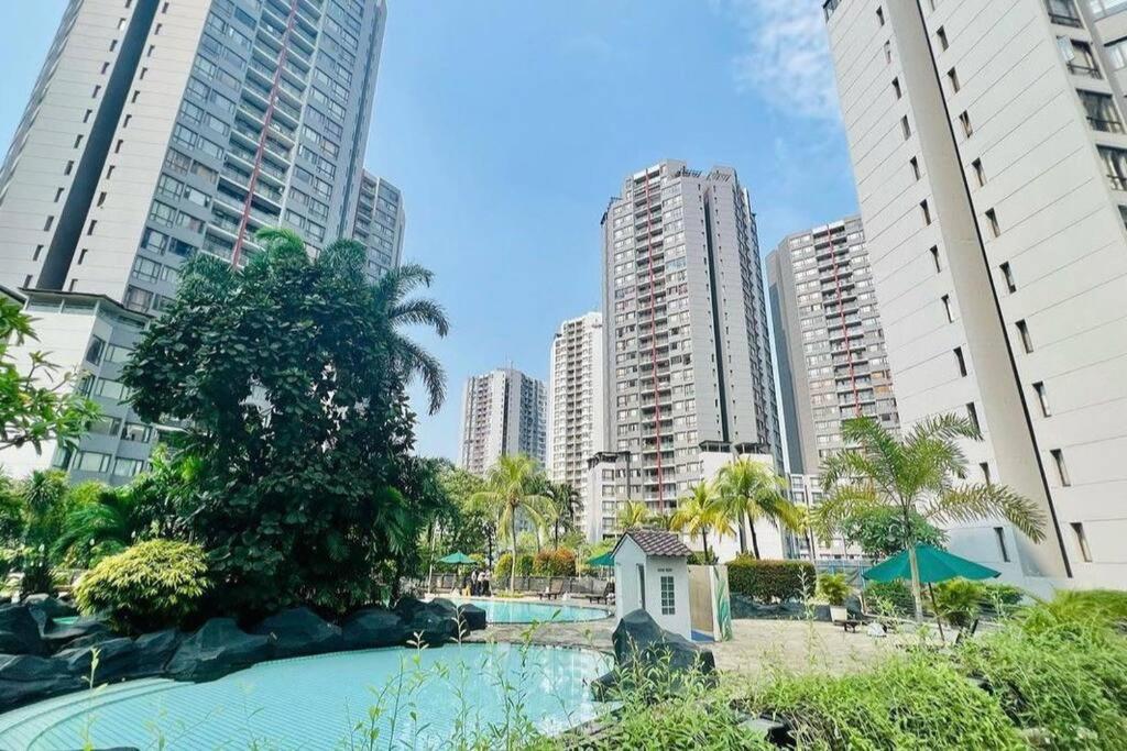 Το κτήριο όπου στεγάζεται  το διαμέρισμα