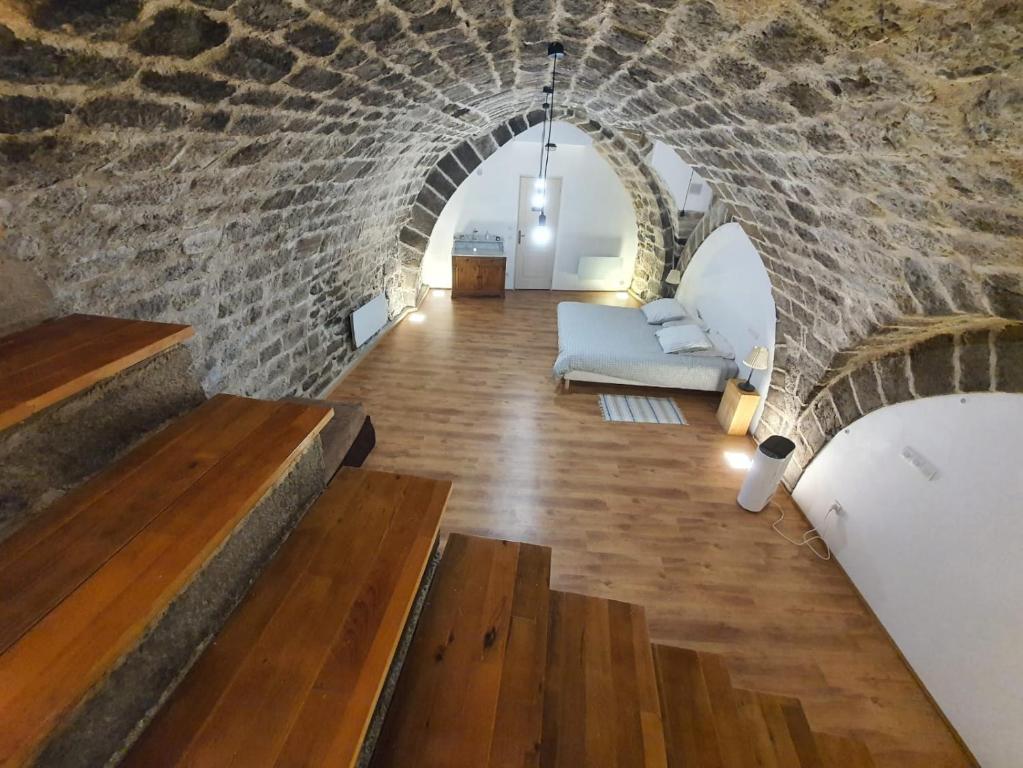 La voûte céleste, Le Puy en Velay (updated prices 2024)