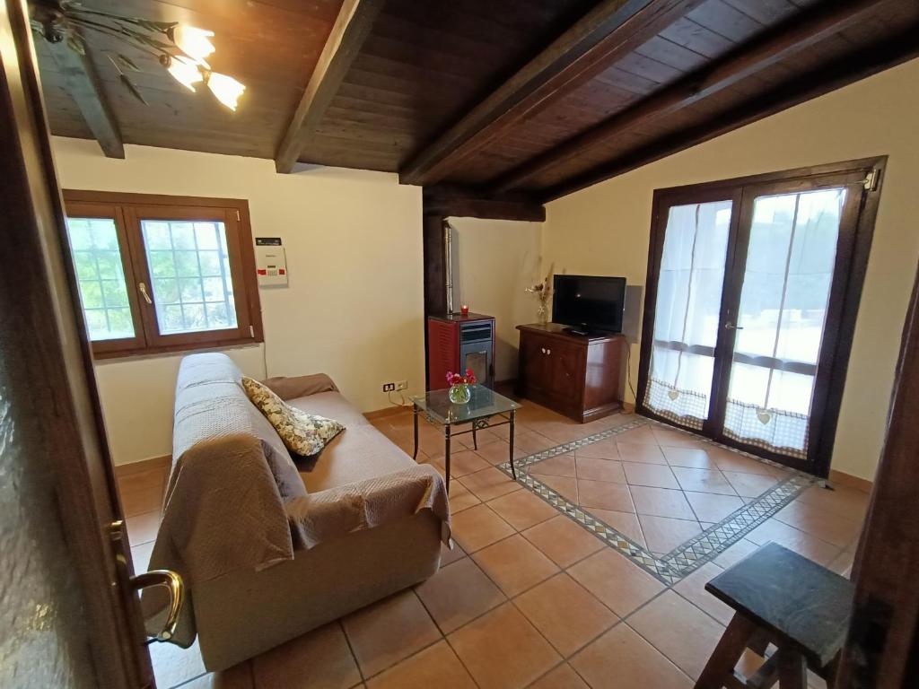 TV a/nebo společenská místnost v ubytování Casa Micuccio