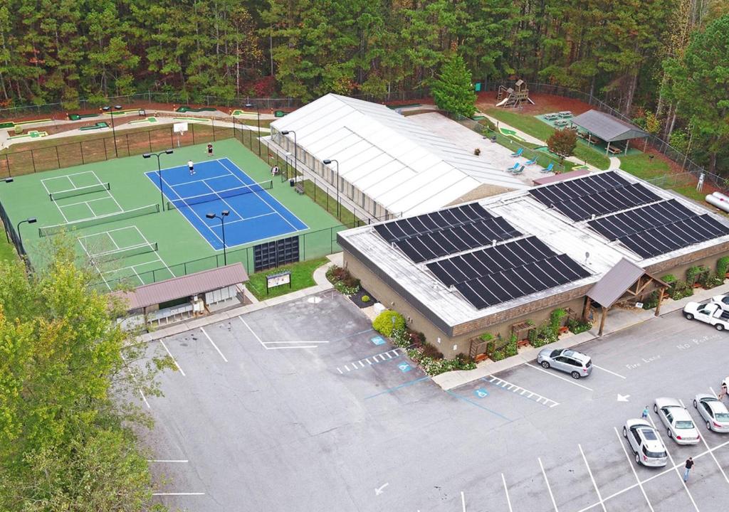 Tenis a/nebo squash v ubytování Hemlock Hideaway nebo okolí