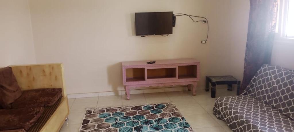 TV a/nebo společenská místnost v ubytování Winji Guest house