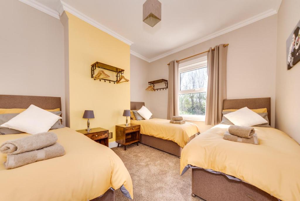Fotografie z fotogalerie ubytování Happy Monkey Town House - Sleeps 9 v destinaci Brighton & Hove