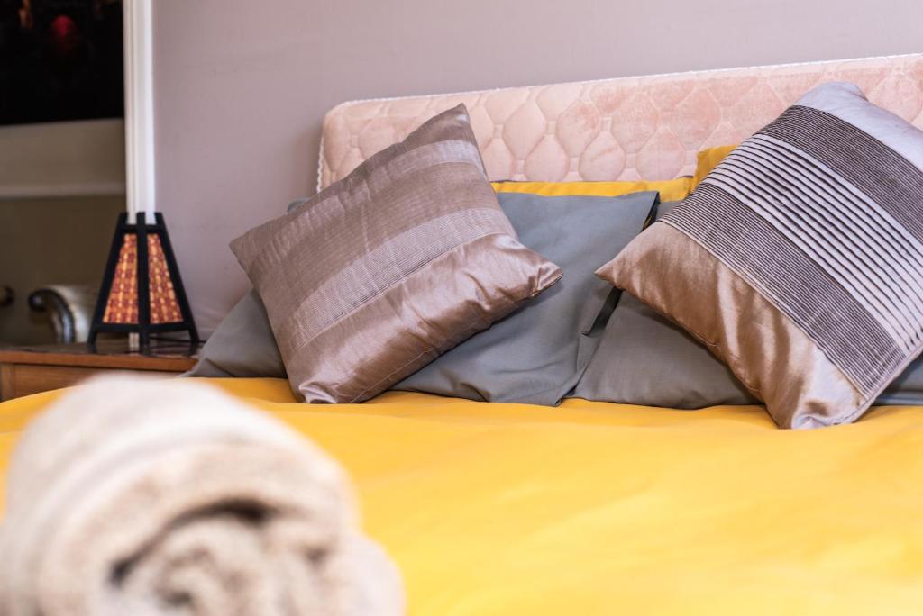 Fotografie z fotogalerie ubytování Happy Monkey Town House - Sleeps 9 v destinaci Brighton & Hove
