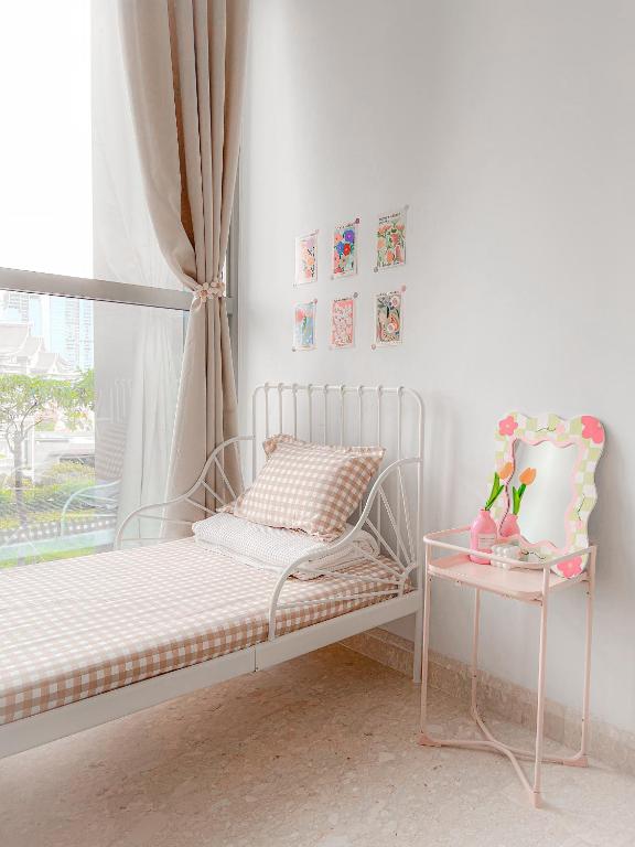 Gold Coast PIK Apartments by Host Jess - 12