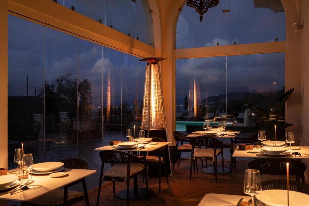 Restaurace v ubytování Relais Palazzo del Barone