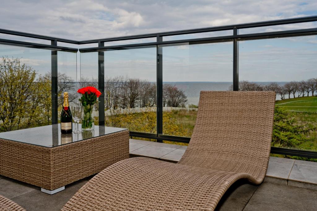 BlueApart Apartamenty Nexo - Two-Bedroom Apartment With Sea View