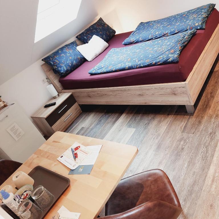 Postel nebo postele na pokoji v ubytování Gästezimmer Busch