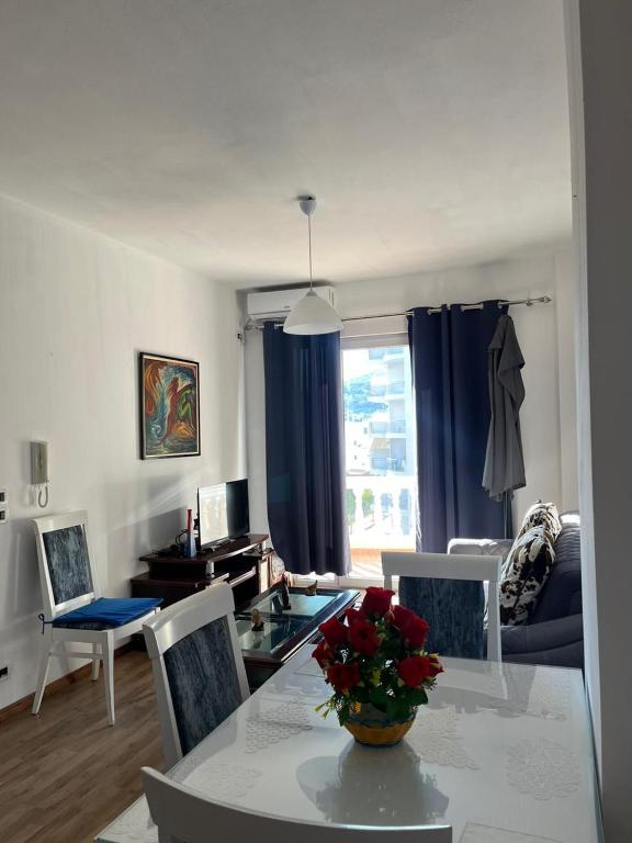 Vaney Apartment