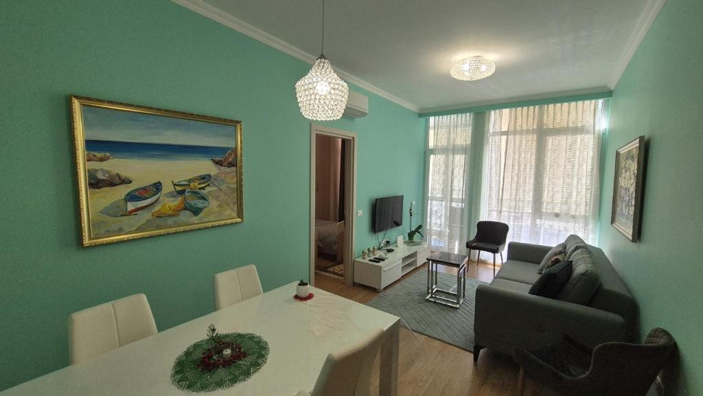 TV a/nebo společenská místnost v ubytování Aurora appartment
