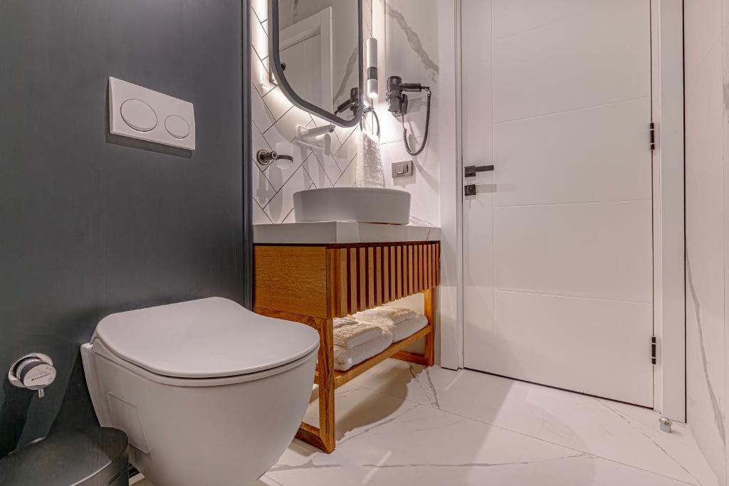 Koupelna v ubytování Dulcet Hotel